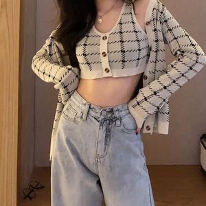 YESSTYLE plaid cardigan XS